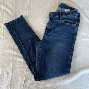 Old Navy Rockstar Mid-Rise size 8